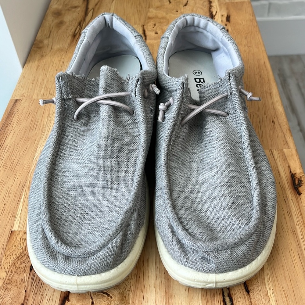 Hey Dude knockoffs. Men’s size 11